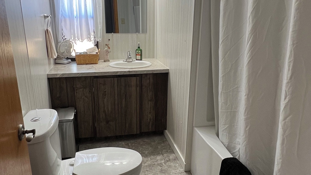 Photo of Bathroom in Elwood