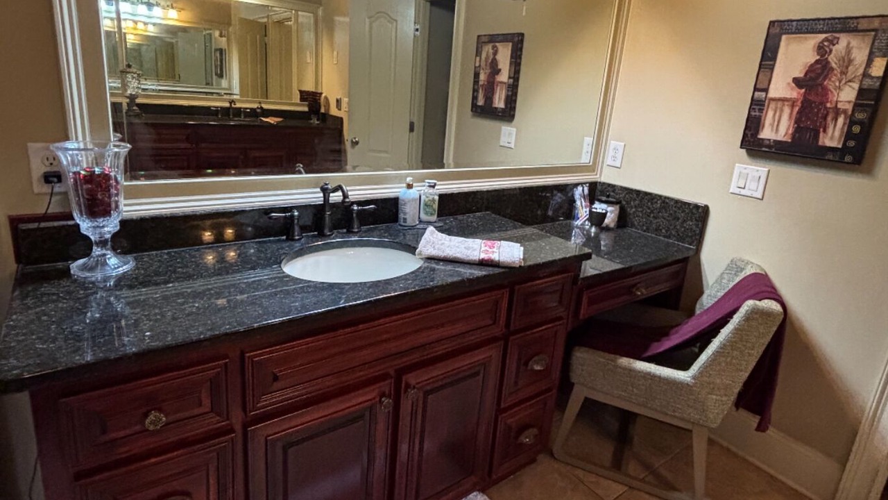 Photo of Bathroom in Stone Mountain