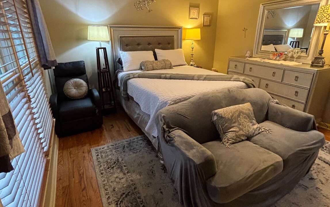Photo of Bedroom in Stone Mountain