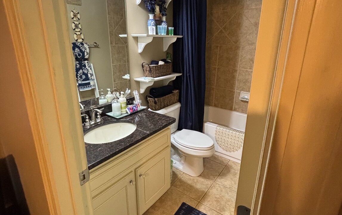 Photo of Bathroom in Stone Mountain