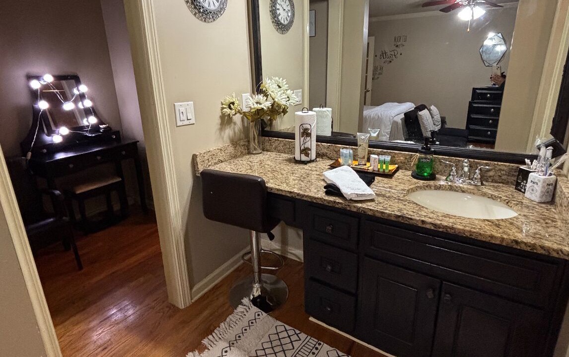 Photo of Bathroom in Stone Mountain