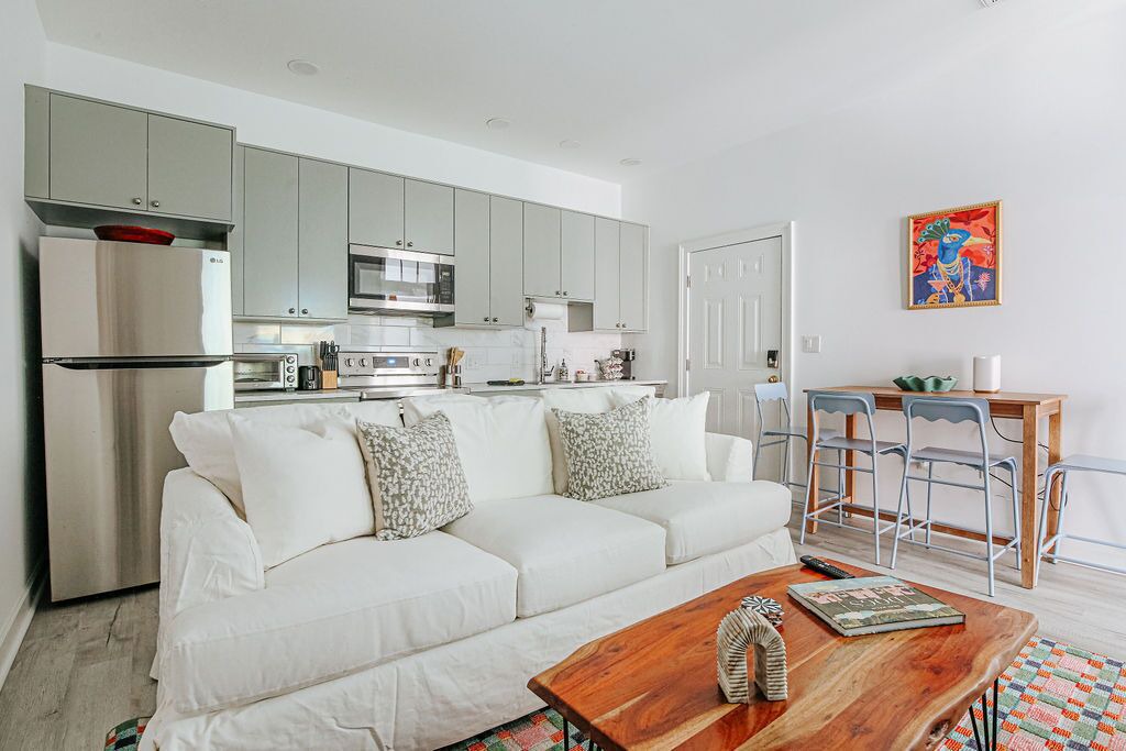 Photo of Livingroom in Staunton