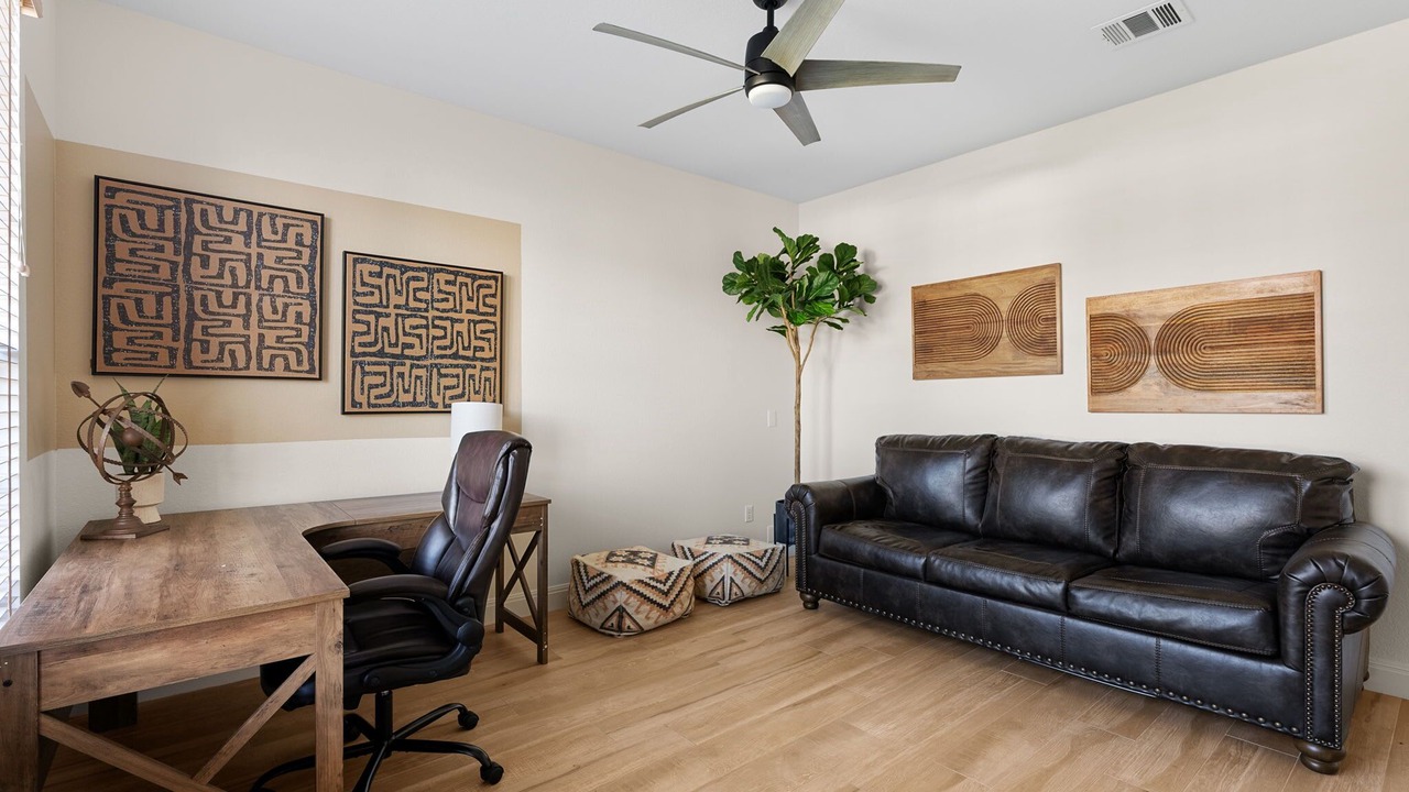 Photo of Livingroom in Morningside Meadows