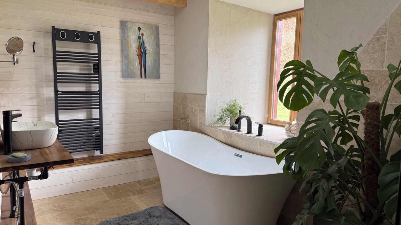 Photo of Bathroom in Estaing