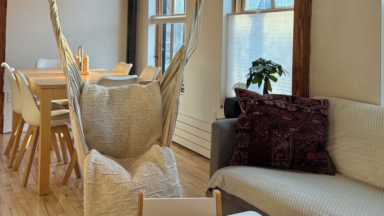 Photo of Livingroom in Maynard