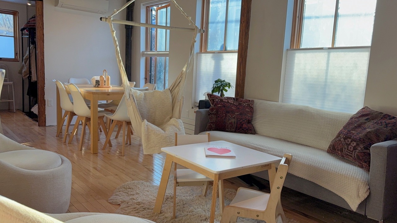 Photo of Livingroom in Maynard