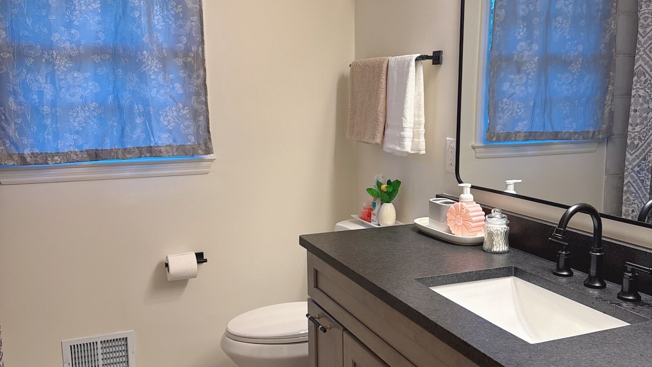 Photo of Bathroom in Arcadia