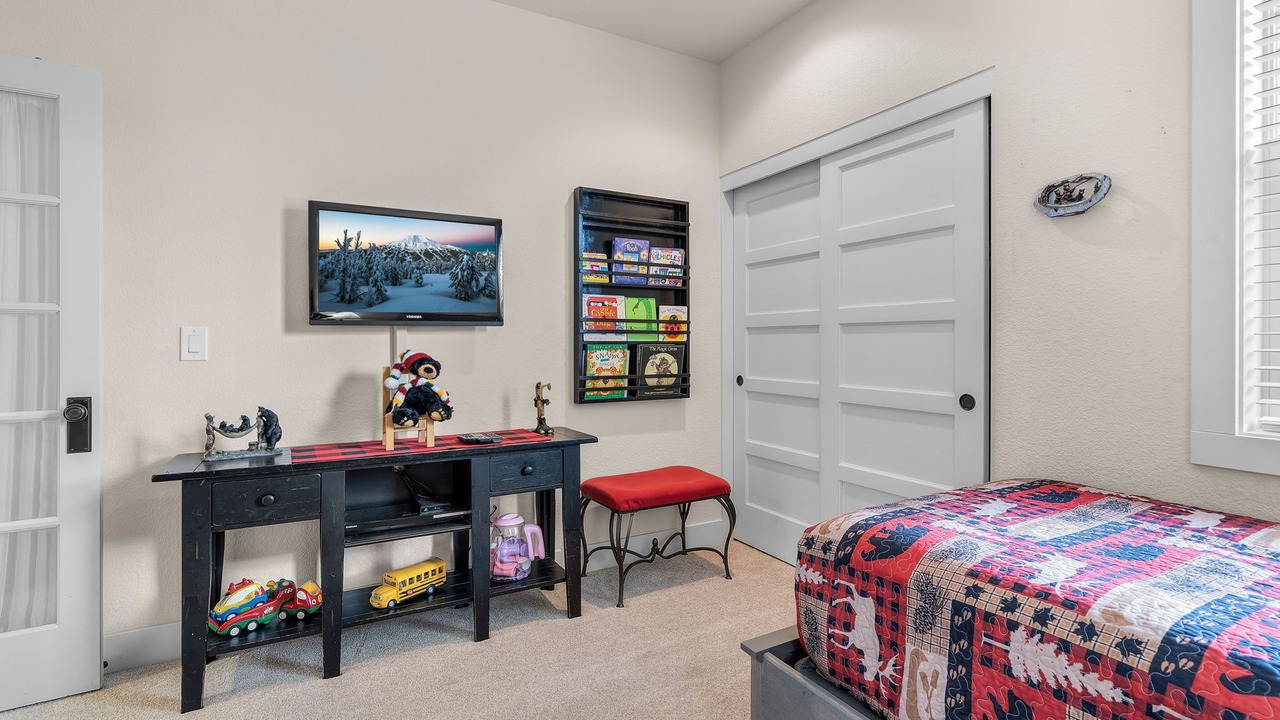 Photo of Bedroom in Redmond