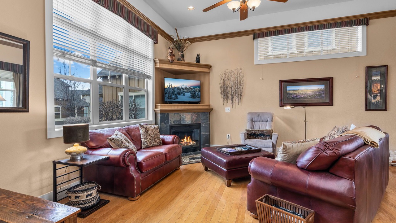 Photo of Livingroom in Redmond