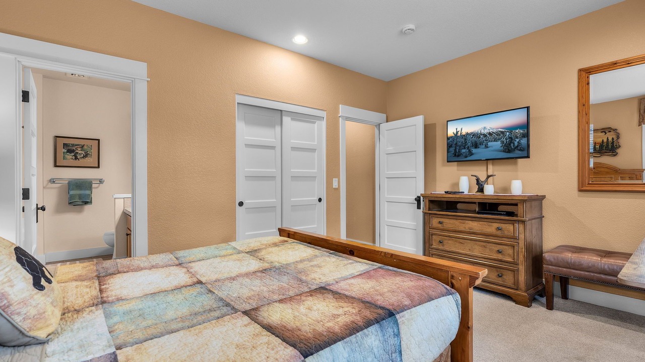 Photo of Bedroom in Redmond