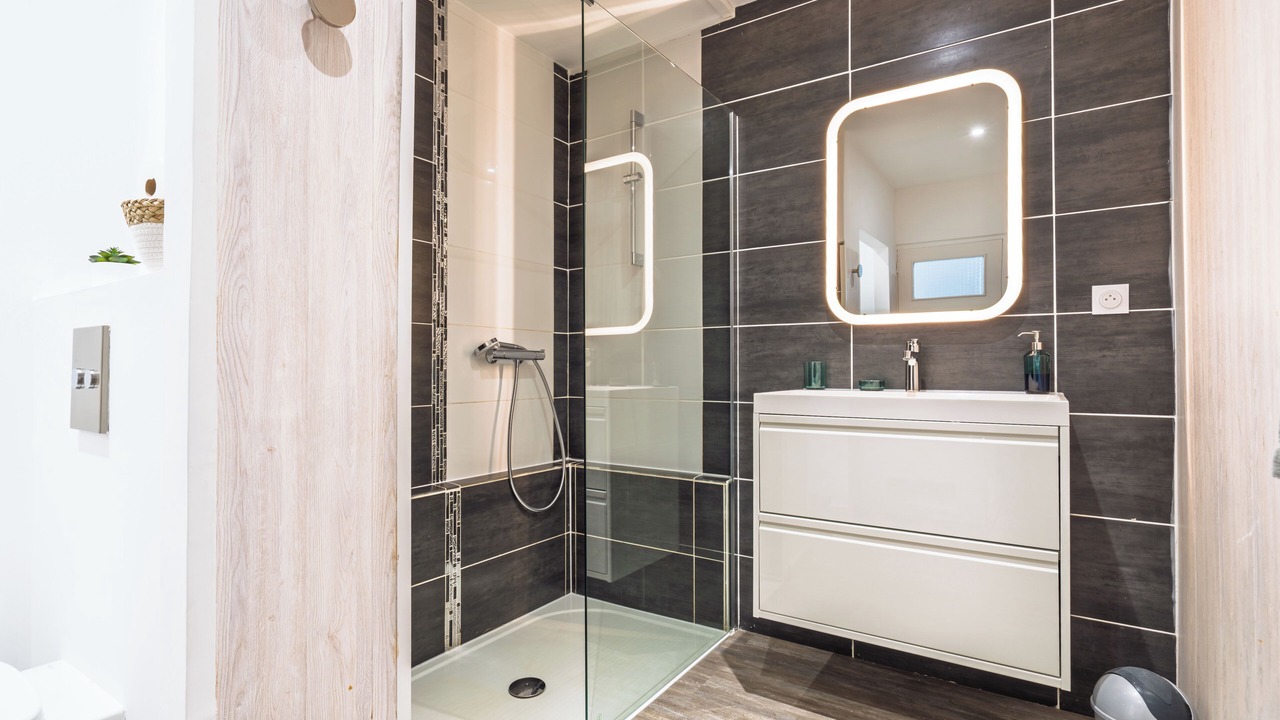 Photo of Bathroom in Bellegarde