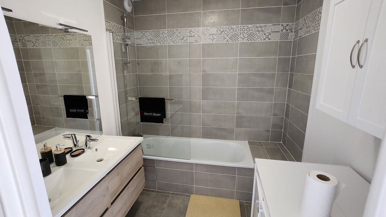 Photo of Bathroom in Trois Cocus - Borderouge - Croix-Daurade - Paleficat