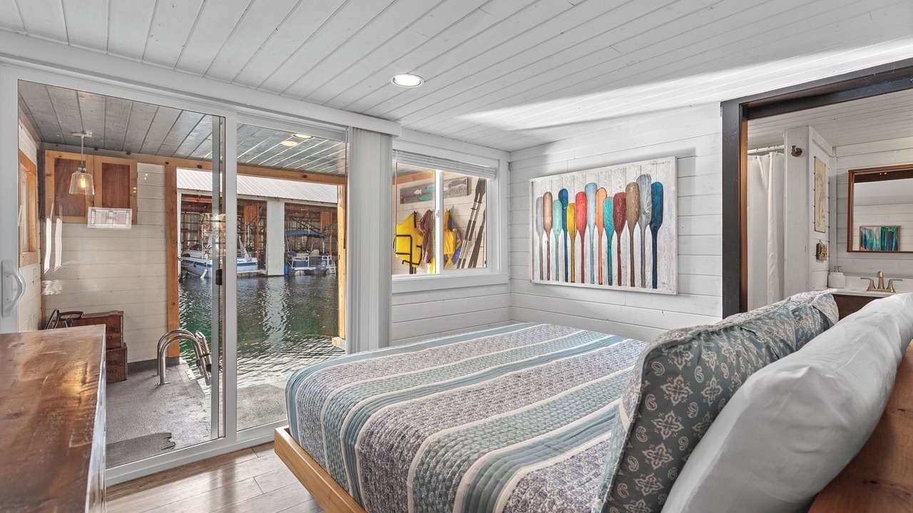 Photo of Bedroom in Bayview