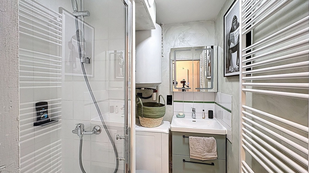 Photo of Bathroom in Amiens - Val-d'Avre