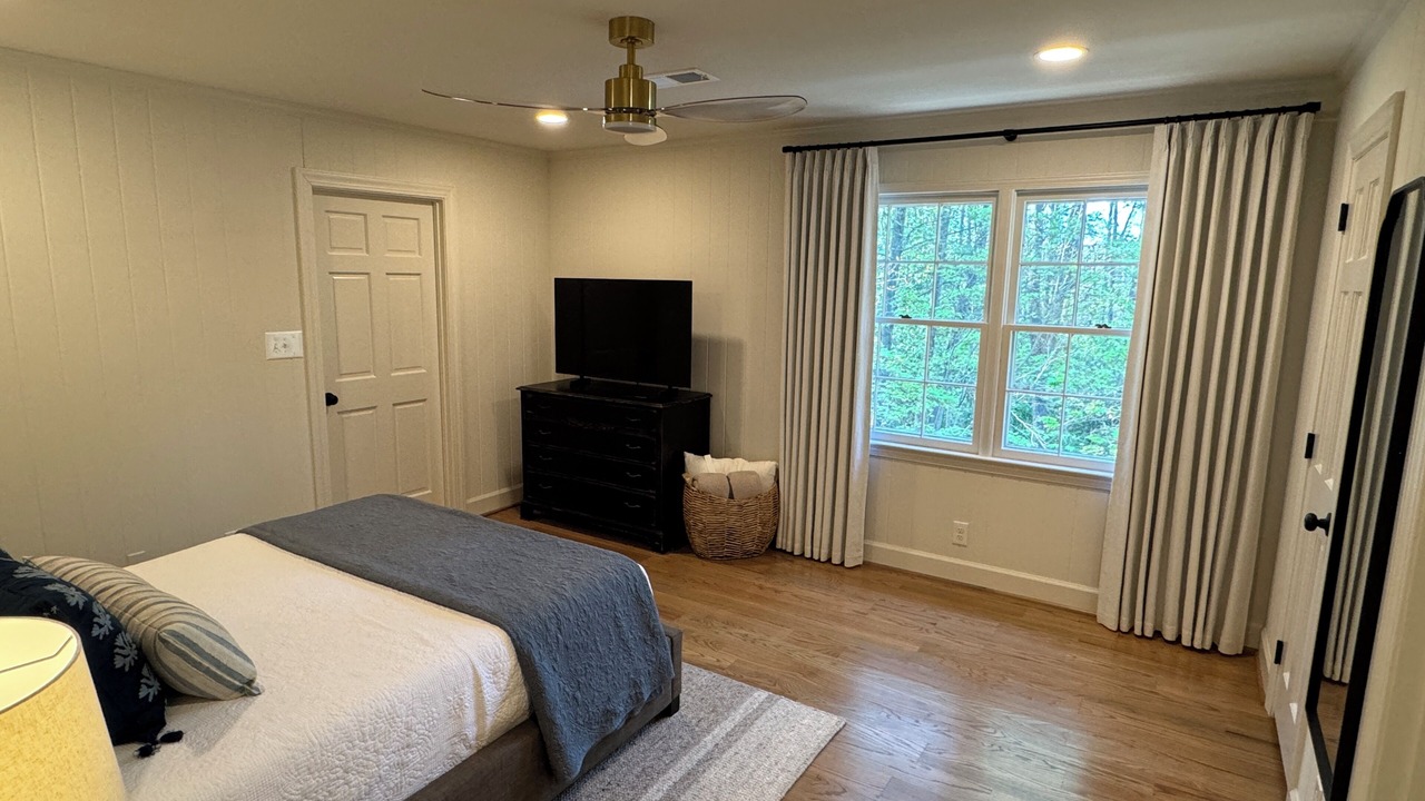 Photo of Bedroom in Tuscaloosa