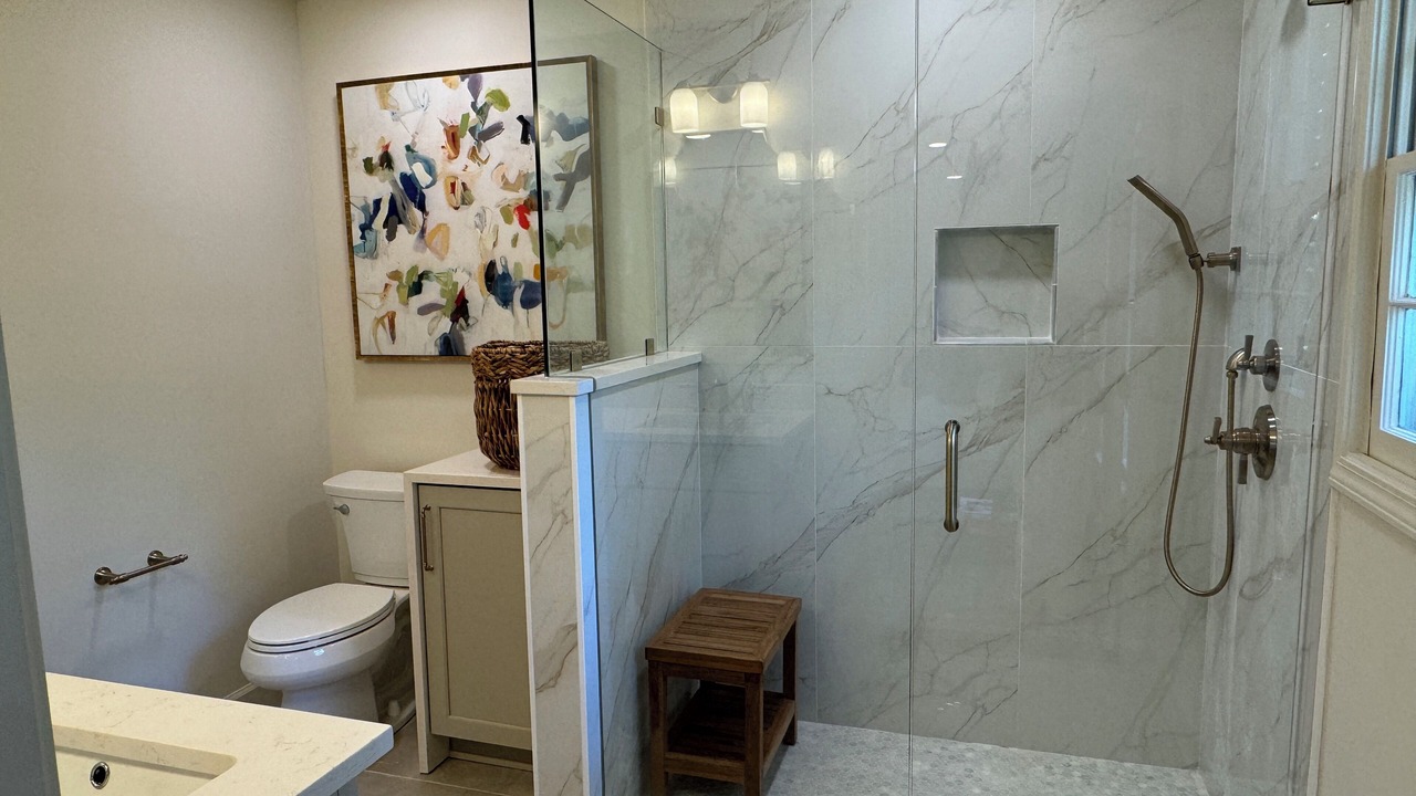 Photo of Bathroom in Tuscaloosa