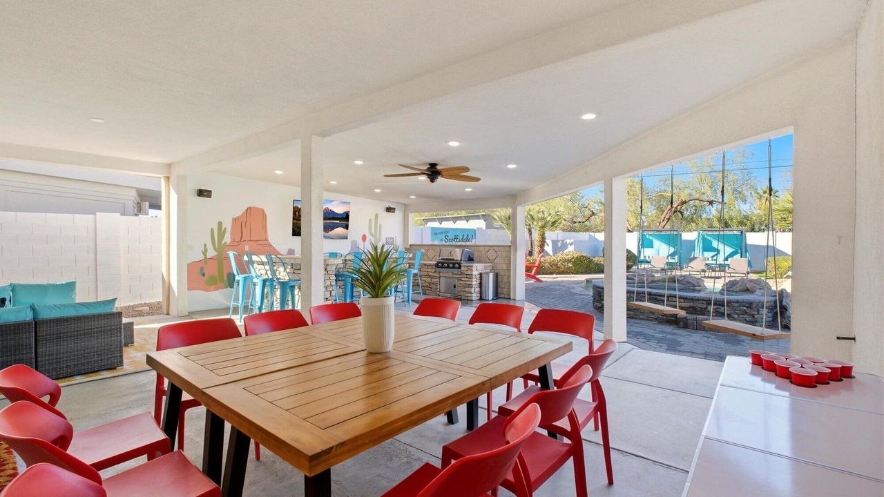 Photo of Outdoor in Cox Heights