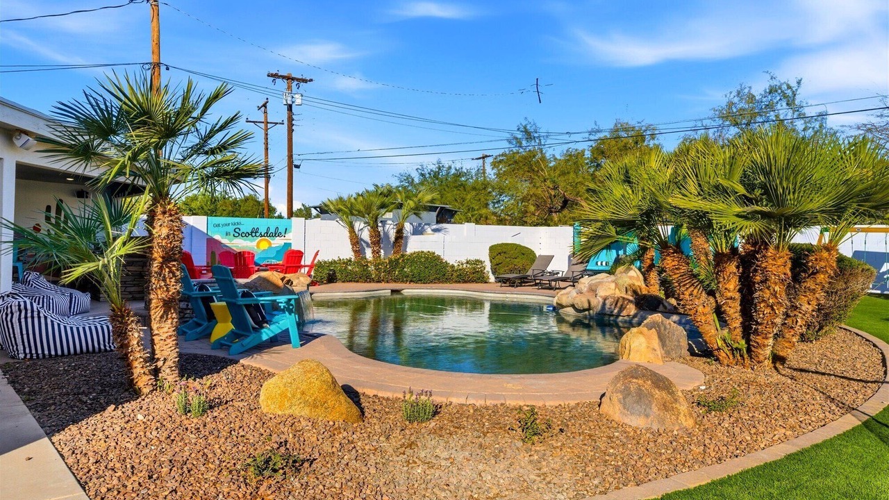 Photo of Outdoor in Cox Heights