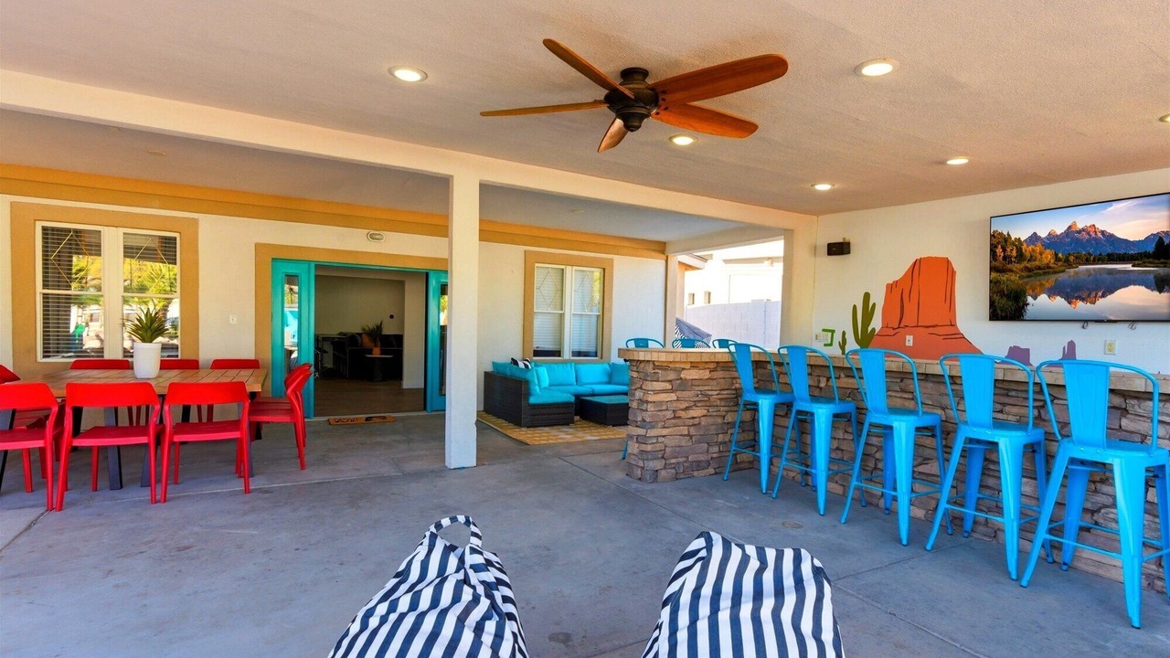 Photo of Outdoor in Cox Heights