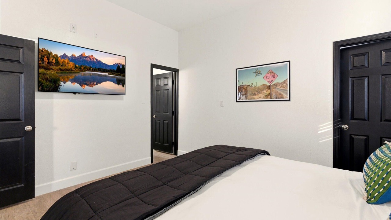 Photo of Bedroom in Cox Heights
