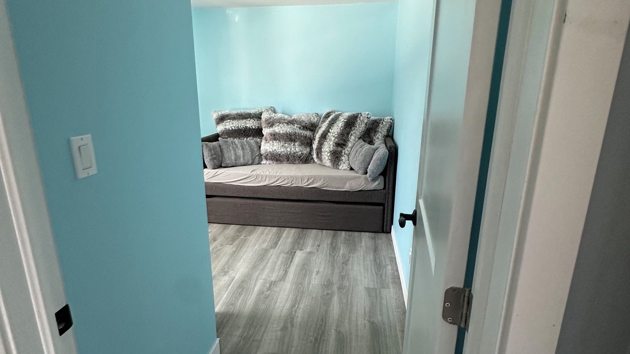 Photo of Livingroom in Carrying Place