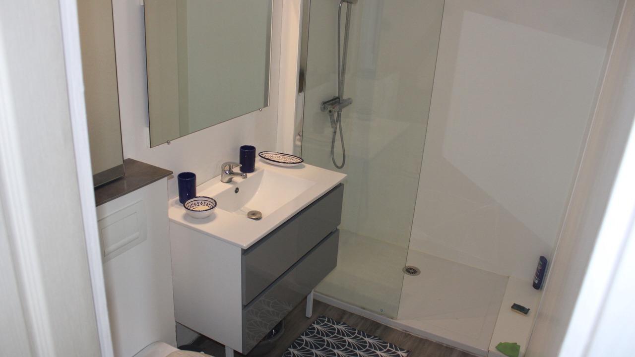 Photo of Bathroom in Castelnau-Riviere-Basse