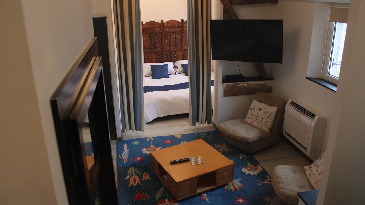 Photo of Bedroom in Castelnau-Riviere-Basse