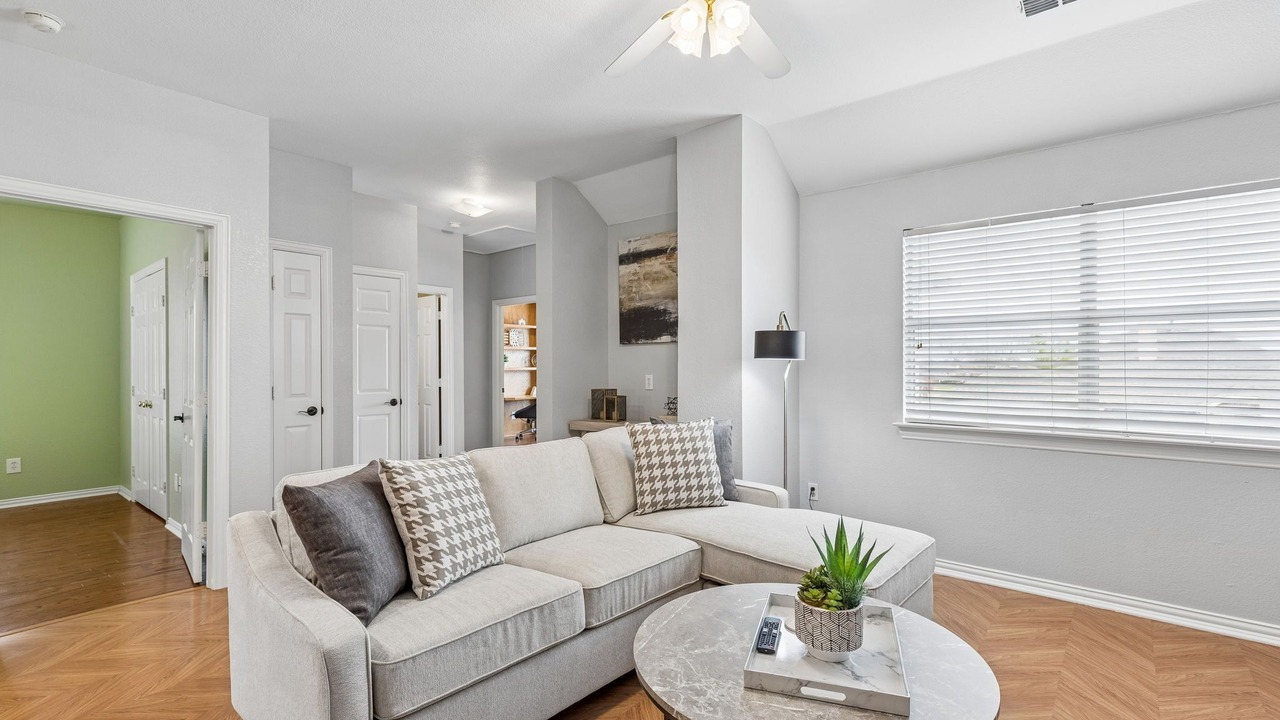 Photo of Livingroom in Sachse