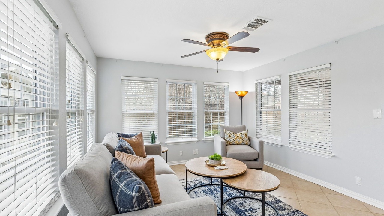 Photo of Livingroom in Sachse