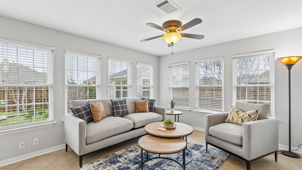 Photo of Livingroom in Sachse