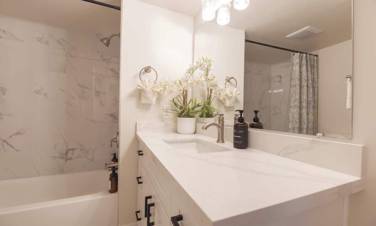 Photo of Bathroom in Cougar Mountain