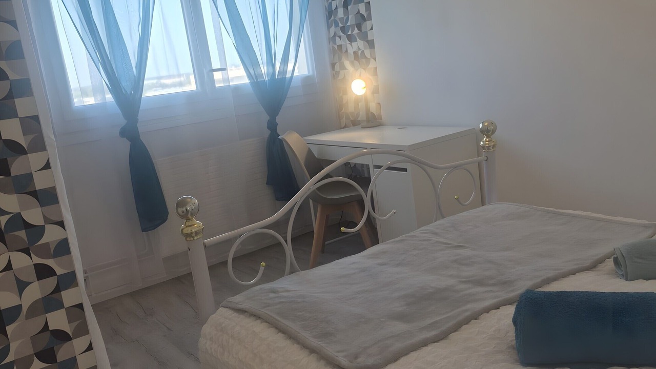 Photo of Bedroom in Roseraie - Orgemont
