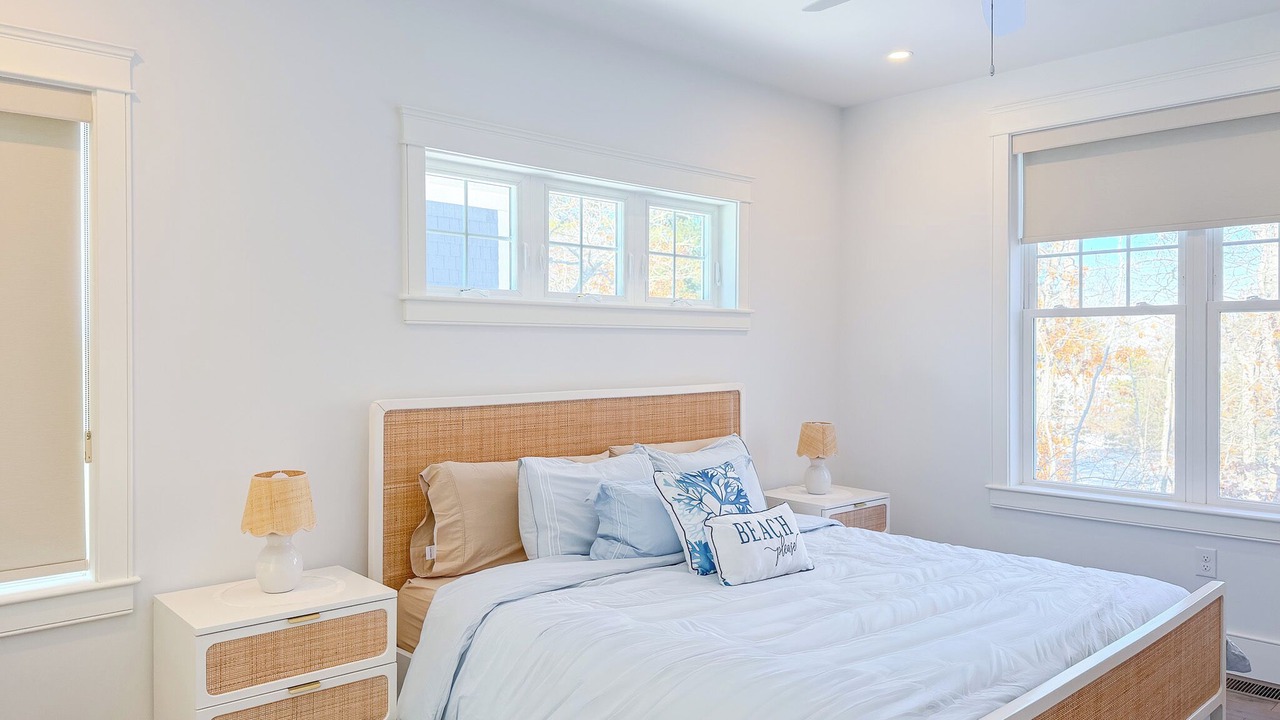 Photo of Bedroom in Falmouth Heights