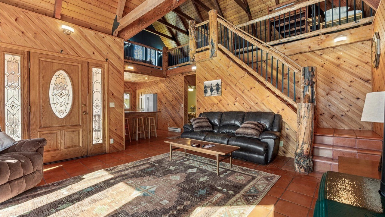Photo of Livingroom in Collbran