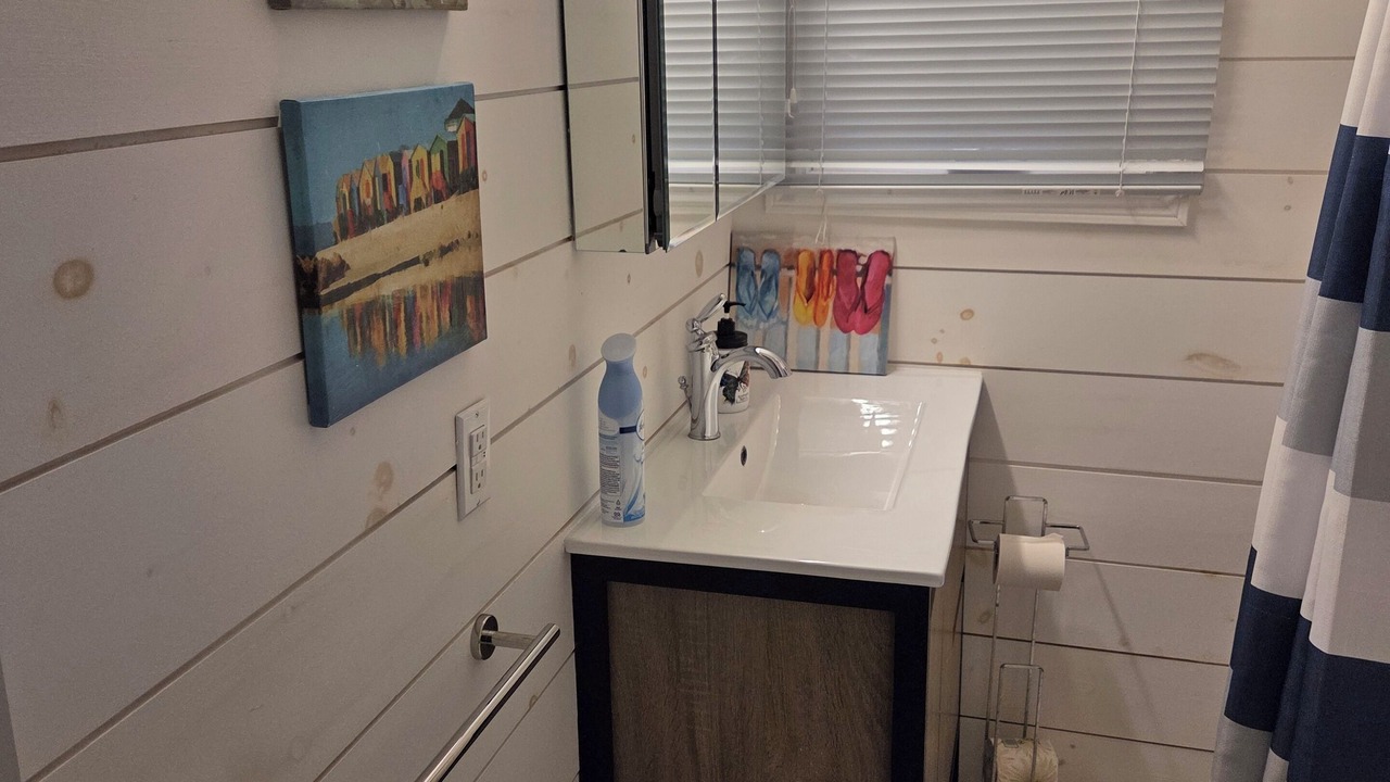 Photo of Bathroom in Innisfil