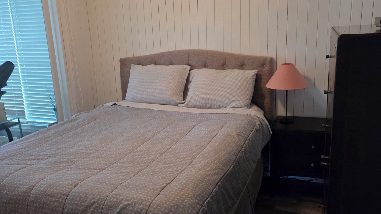 Photo of Bedroom in Innisfil