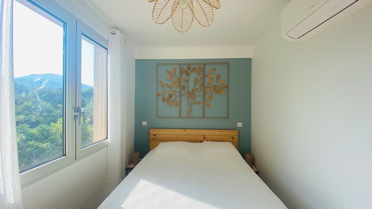 Photo of Bedroom in Banyuls-sur-Mer
