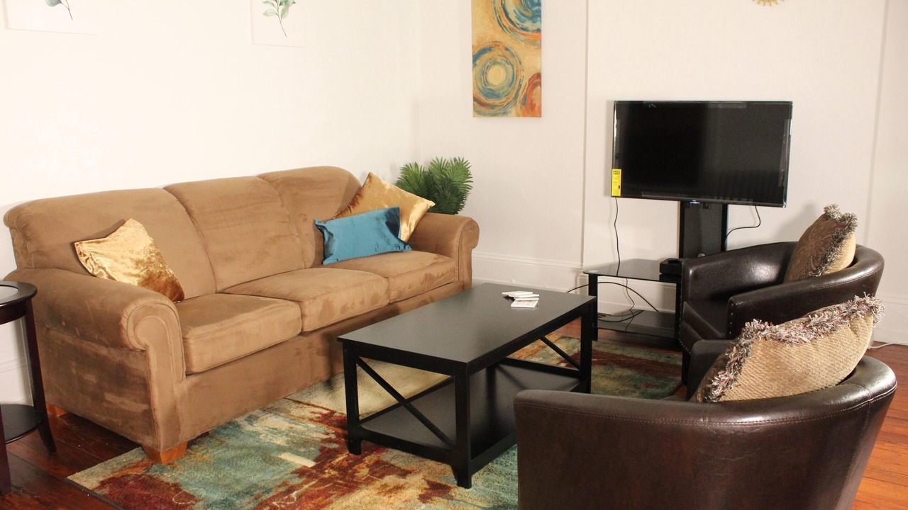 Photo of Livingroom in Germantown