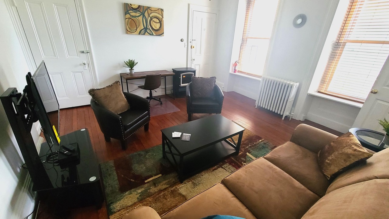 Photo of Livingroom in Germantown