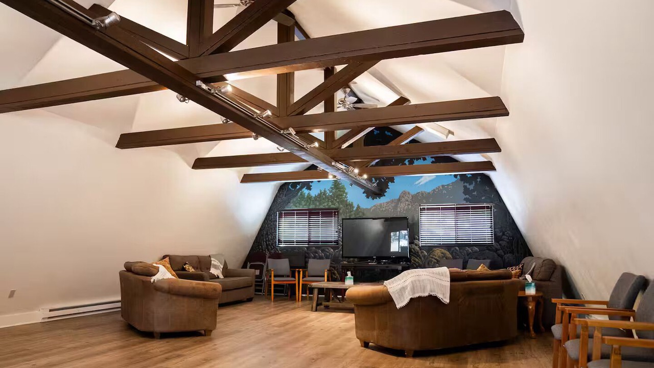 Photo of Livingroom in Idyllwild