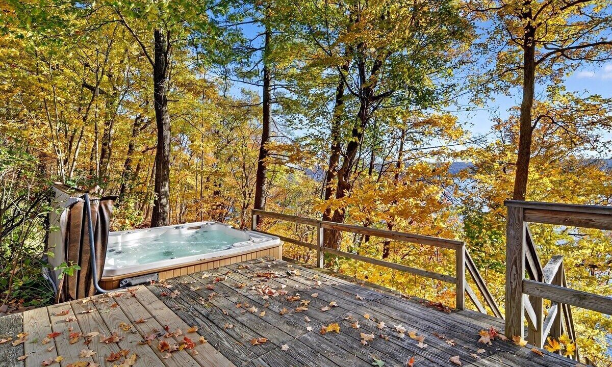 Photo of Outdoor in Lansing