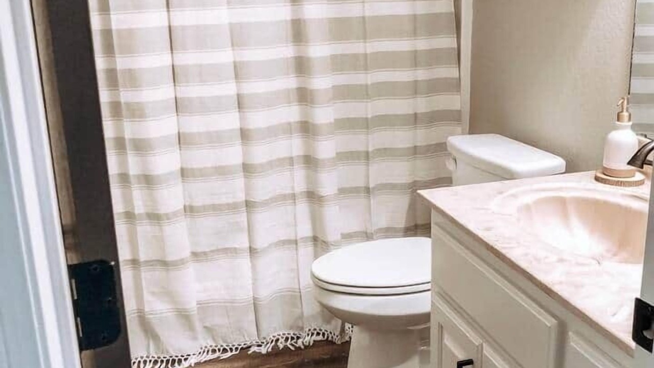 Photo of Bathroom in Texarkana
