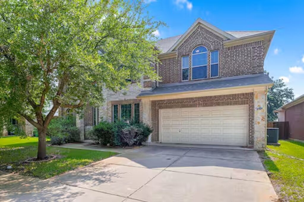 Photo of Outdoor in Denton