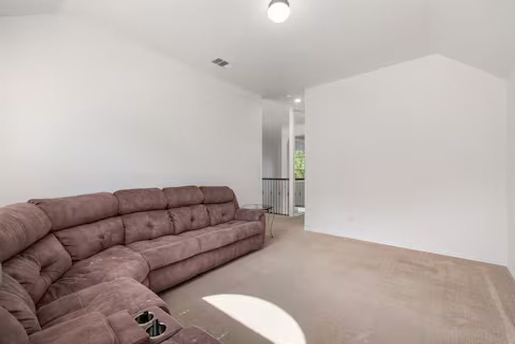 Photo of Livingroom in Denton