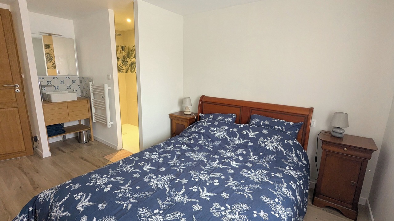 Photo of Bedroom in Savigny-Levescault
