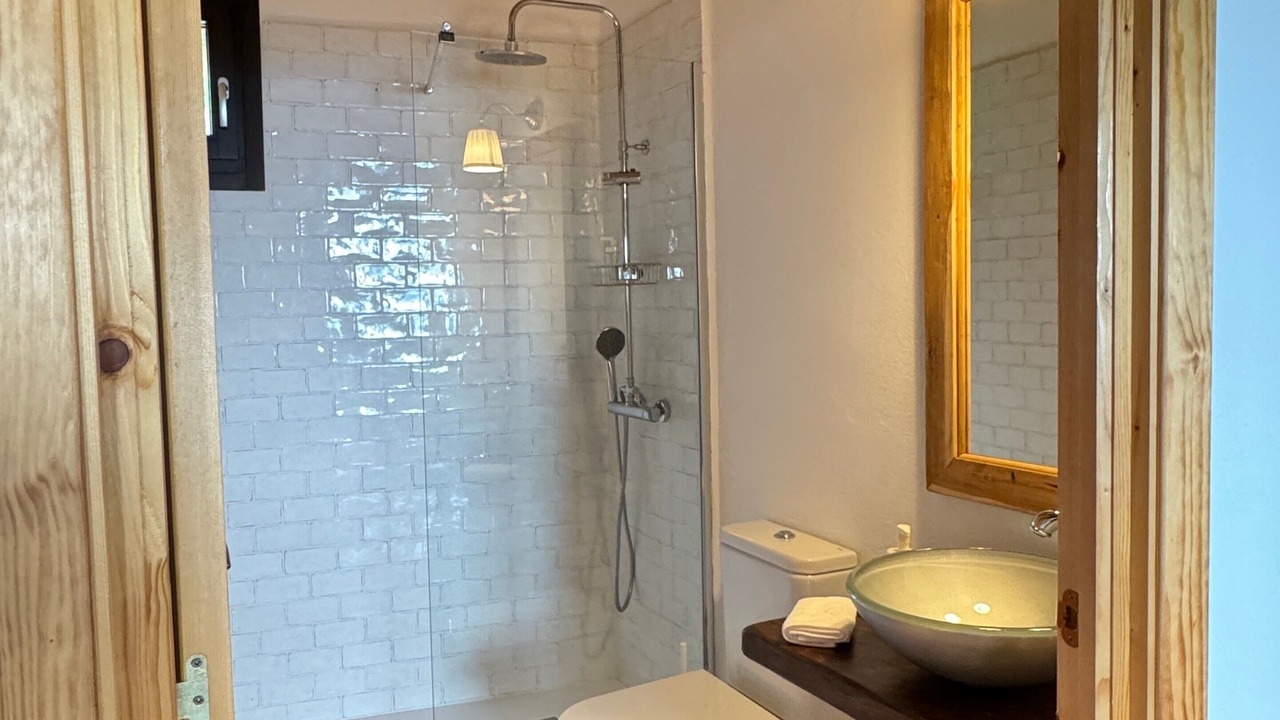 Photo of Bathroom in Ogassa