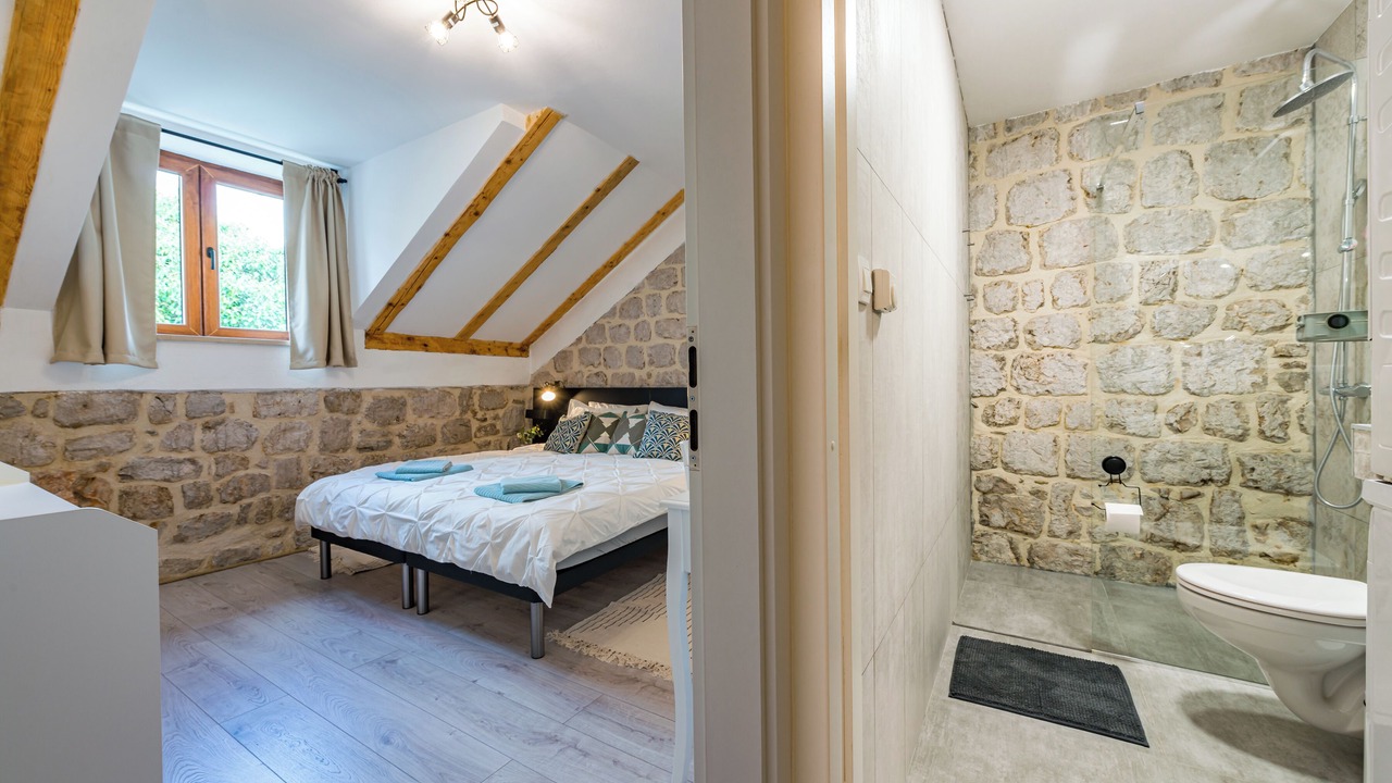 Photo of Bedroom in Kobas