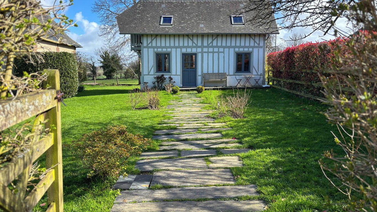 Photo of Outdoor in Manneville-la-Raoult