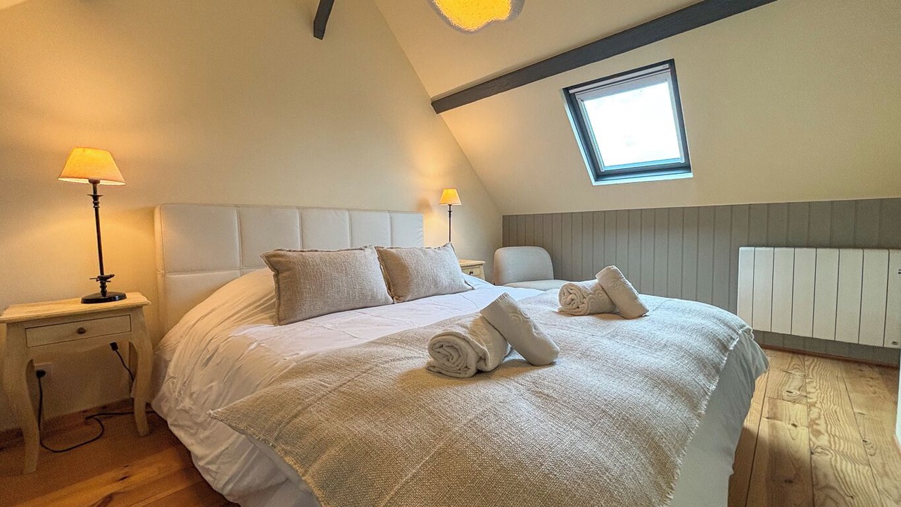 Photo of Bedroom in Manneville-la-Raoult