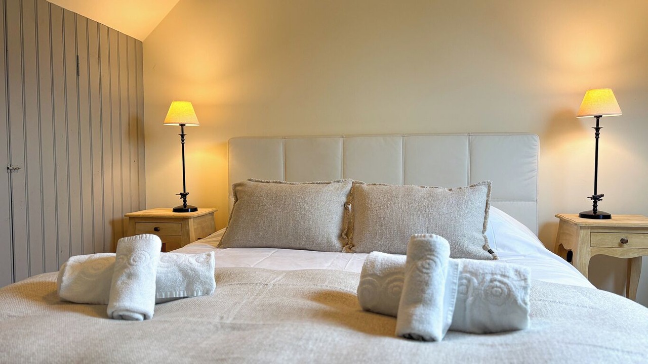 Photo of Bedroom in Manneville-la-Raoult